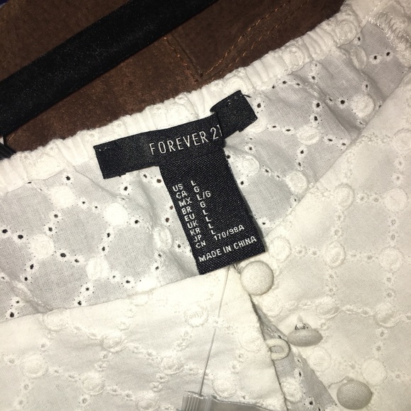 Flowy button up top. New with tags - Picture 5 of 5